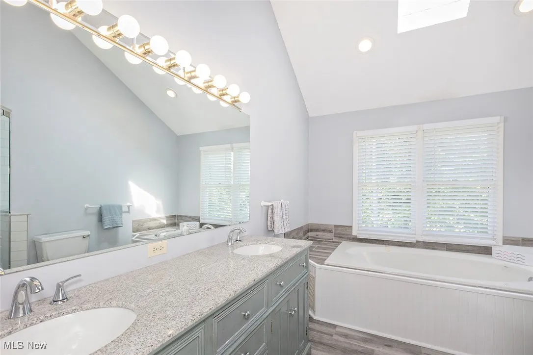 565 Walnut Ridge Trail, Aurora, Ohio 44202,MLS Now Listing ID