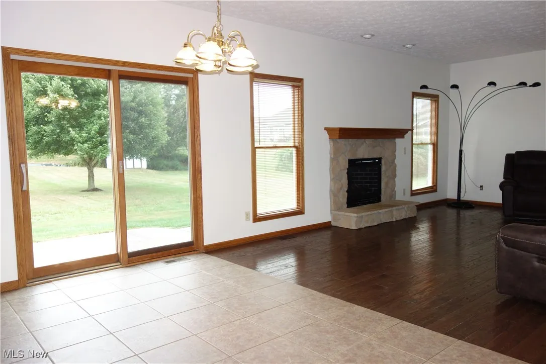 Great big Eating area w/ sliders to the back​​‌​​​​‌​​‌‌​‌‌​​​‌‌​‌​‌​‌​​​‌​​ yard
