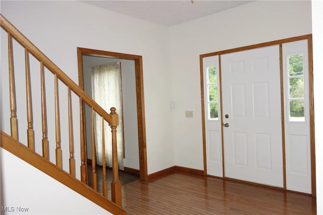 Rich, inviting Foyer