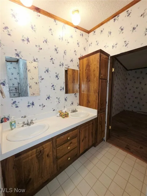 52 PERIWINKLE Drive, Olmsted Twp, Ohio 44138,MLS Now Listing ID