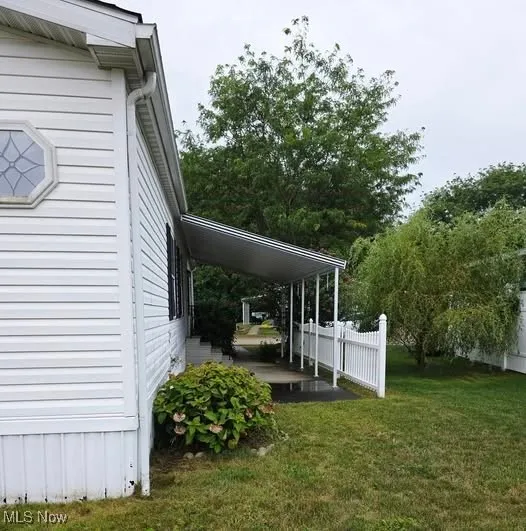 52 PERIWINKLE Drive, Olmsted Twp, Ohio 44138,MLS Now Listing ID
