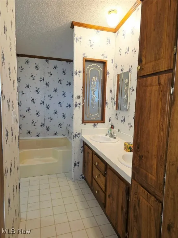 52 PERIWINKLE Drive, Olmsted Twp, Ohio 44138,MLS Now Listing ID