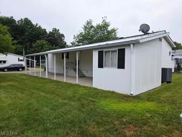 52 PERIWINKLE Drive, Olmsted Twp, Ohio 44138,MLS Now Listing ID