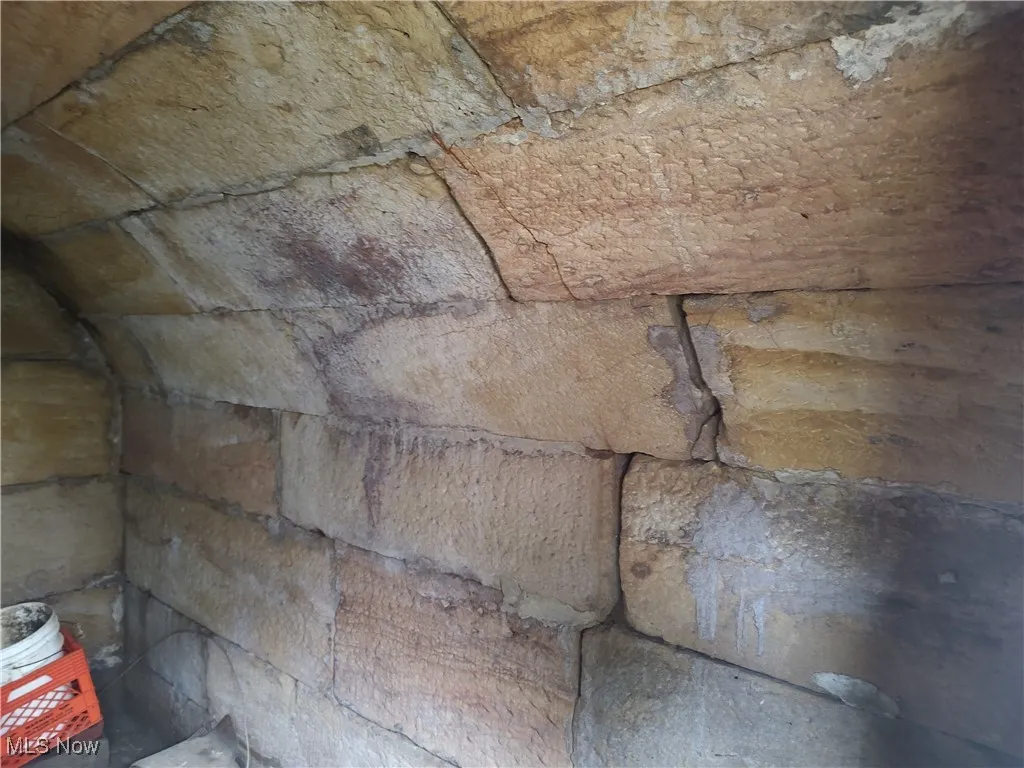 Interior Spring House 2