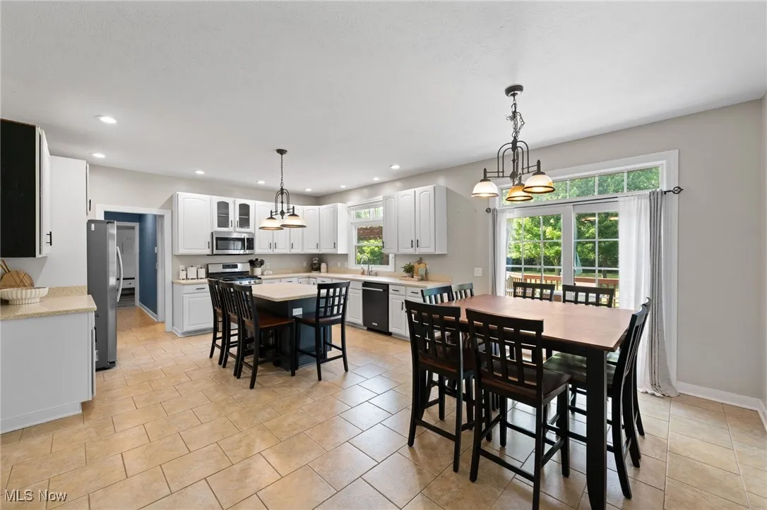 11190 Wellington Drive, Chardon, Ohio 44024,MLS Now Listing ID