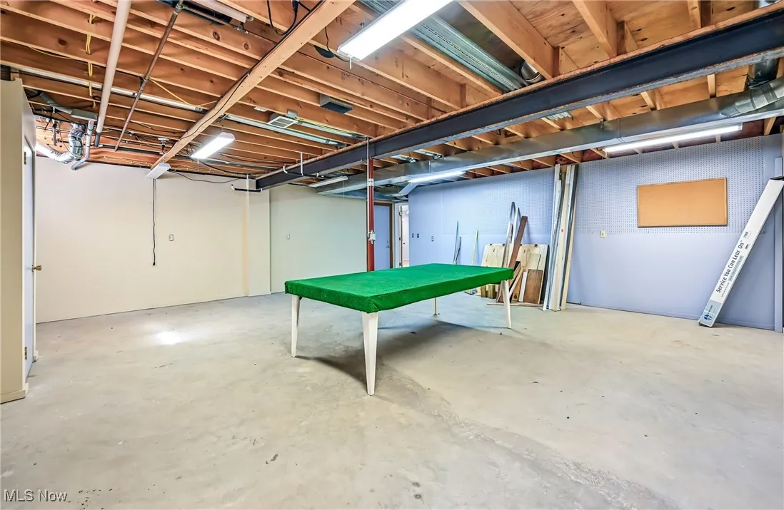 Bonus workshop, storage