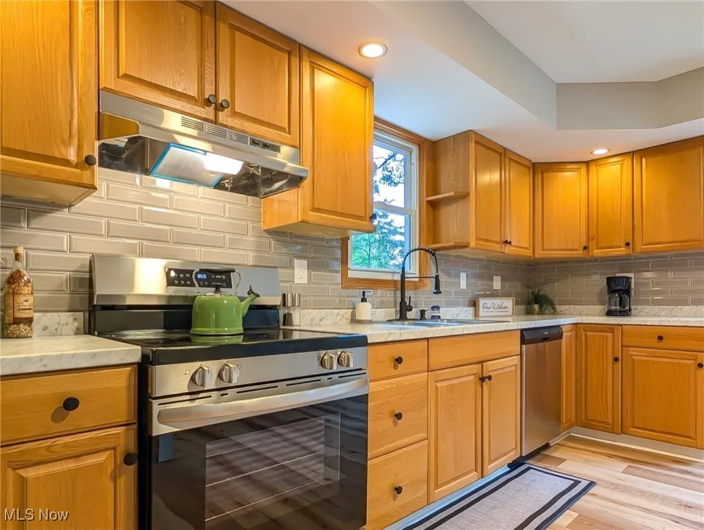 1220 Saratoga Avenue, Canton, Ohio 44710,MLS Now Listing ID