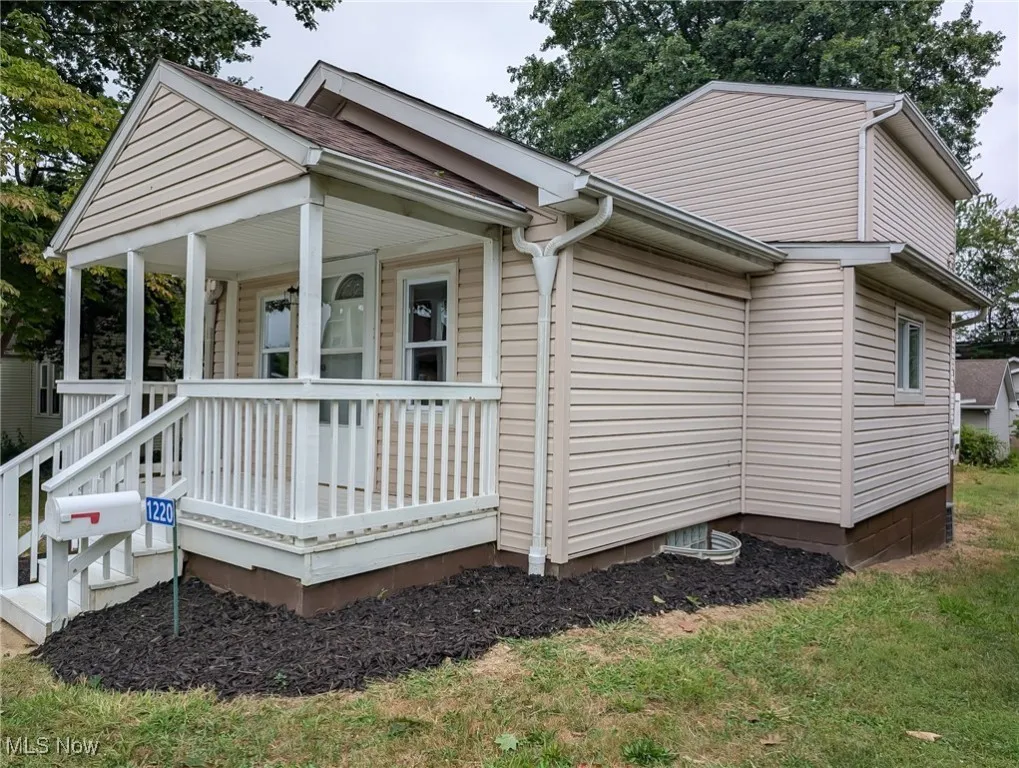 1220 Saratoga Avenue, Canton, Ohio 44710,MLS Now Listing ID