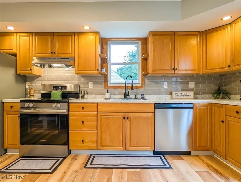 1220 Saratoga Avenue, Canton, Ohio 44710,MLS Now Listing ID