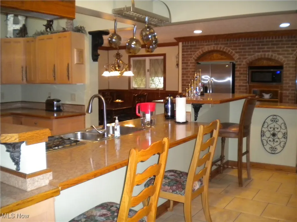 861 Wisteria Drive, Barberton, Ohio 44203,MLS Now Listing ID