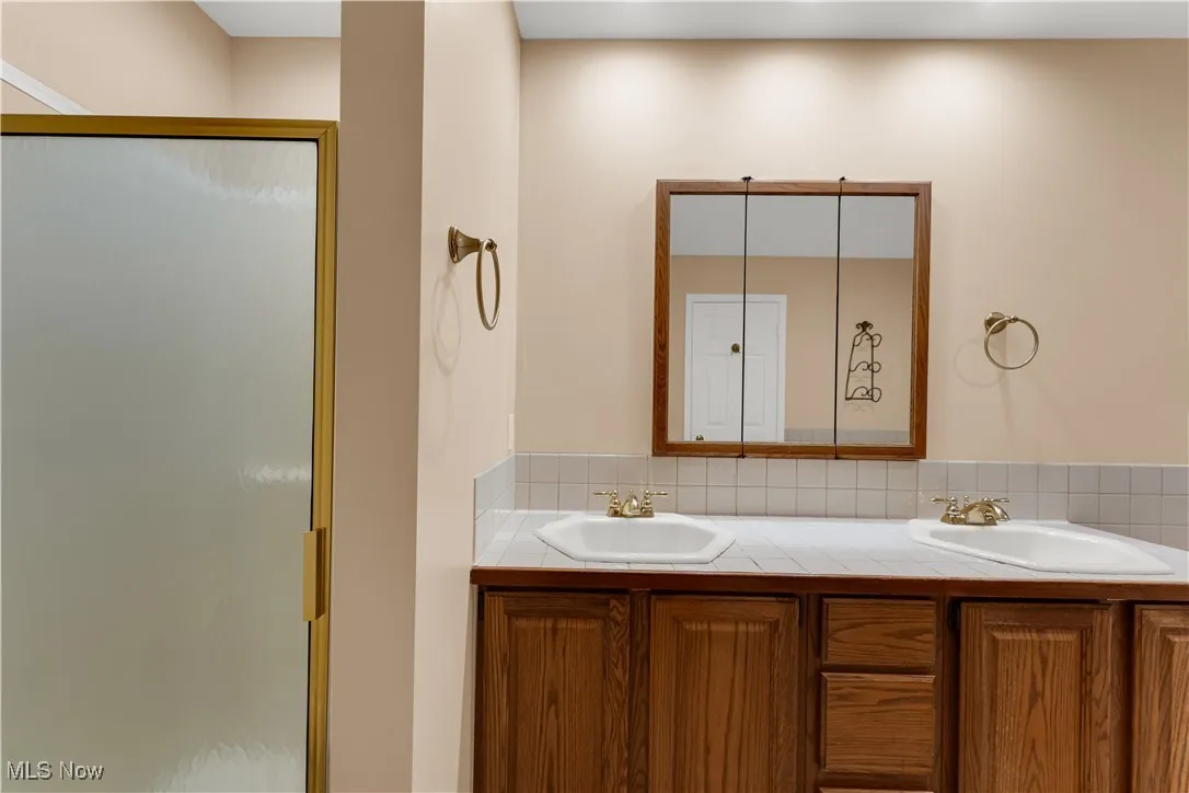 17651 Plum Creek Trail, Chagrin Falls, Ohio 44023,MLS Now Listing ID