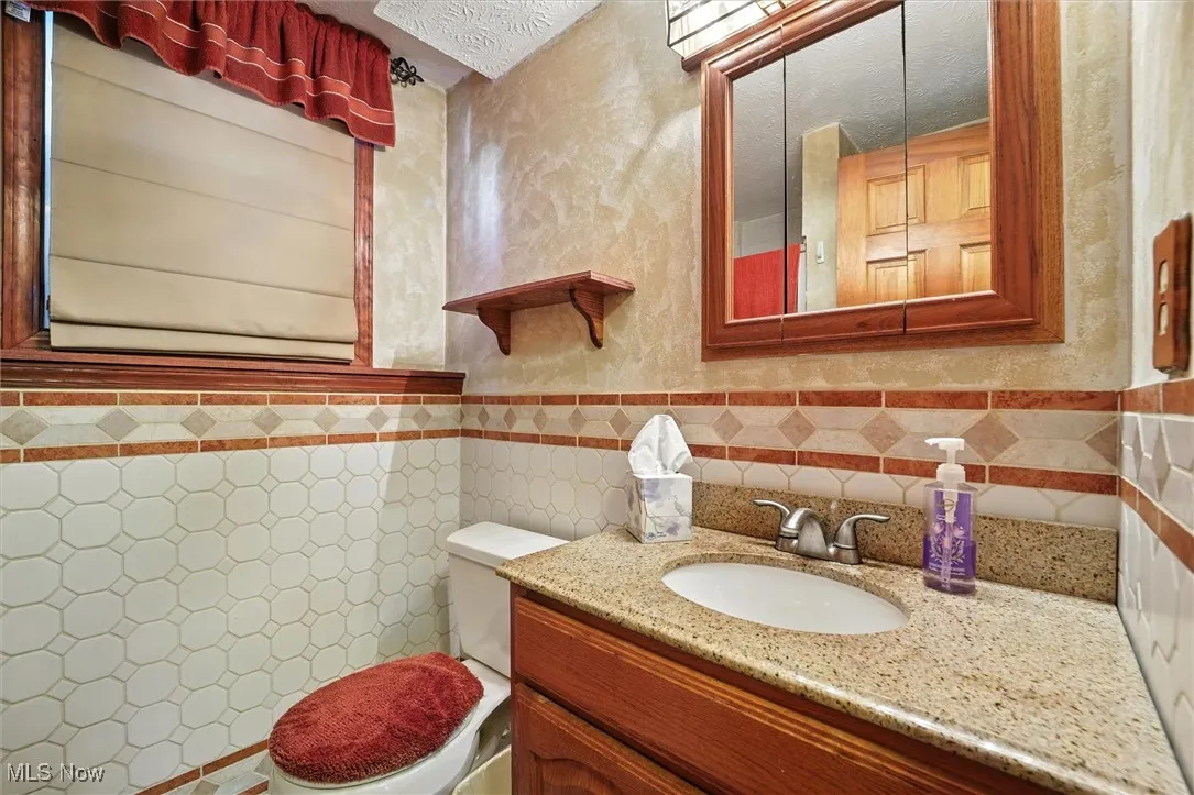 15744 Rock Creek Road, Thompson, Ohio 44086,MLS Now Listing ID