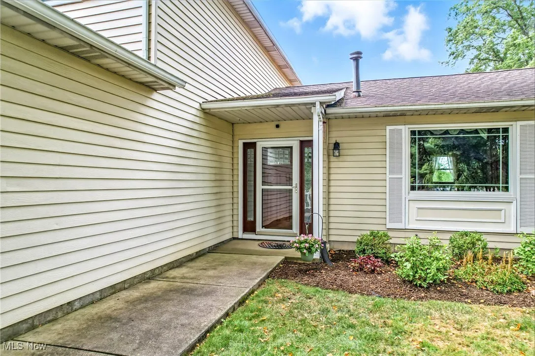5173 Troyer Drive, Kent, Ohio 44240,MLS Now Listing ID