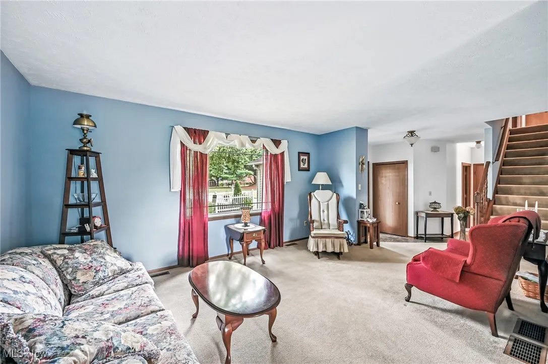 5173 Troyer Drive, Kent, Ohio 44240,MLS Now Listing ID