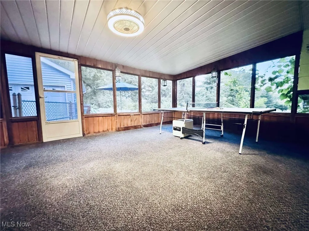 Sunroom with hot tub hookup