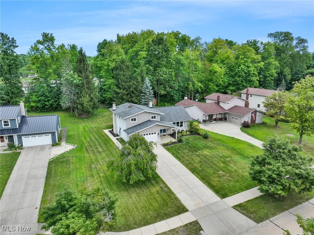 32055 Tracy Lane, Solon, Ohio 44139,MLS Now Listing ID