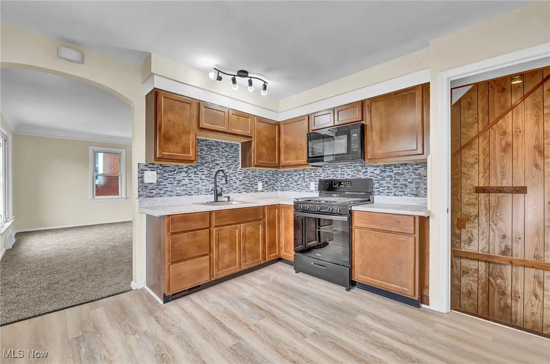 5606 Pelham Drive, Parma, Ohio 44129,MLS Now Listing ID