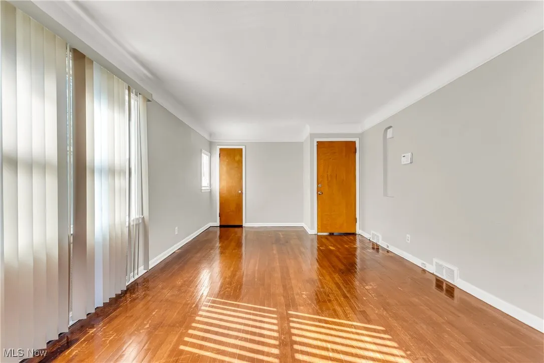 1484 (1482) Genesee Road # 2/UP, South Euclid, Ohio 44121,MLS Now Listing ID