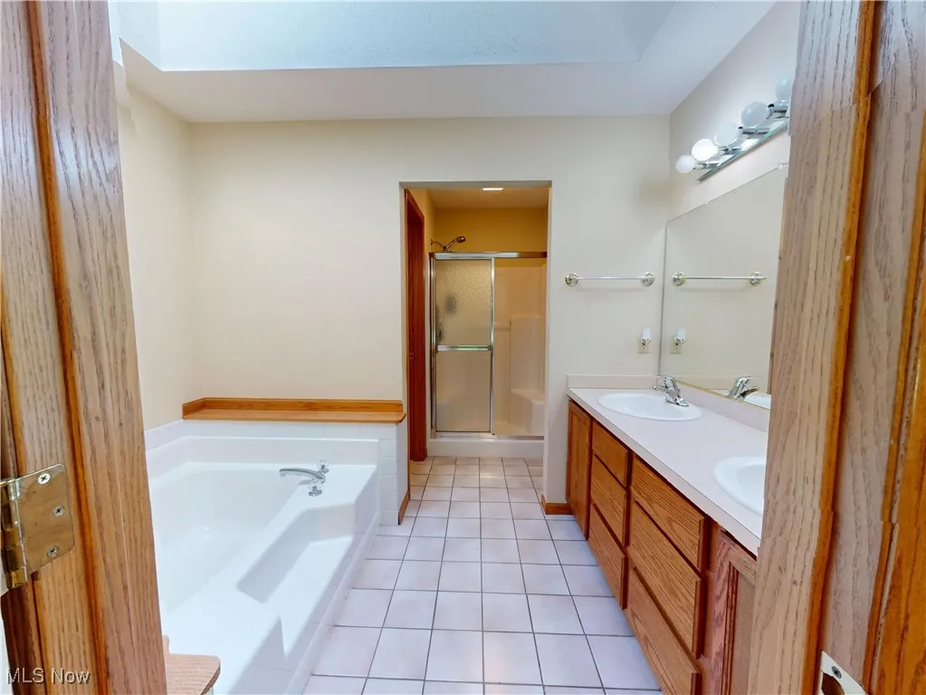 5822 Tanager Court, Mentor, Ohio 44060,MLS Now Listing ID