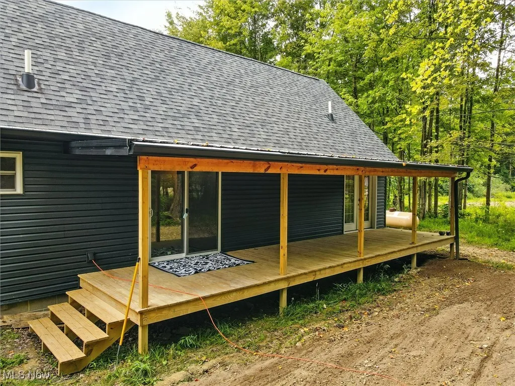 4361 Middle Road, Conneaut, Ohio 44030,MLS Now Listing ID