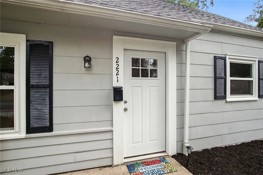 2221 Suncrest Drive, Cuyahoga Falls, Ohio 44221,MLS Now Listing ID