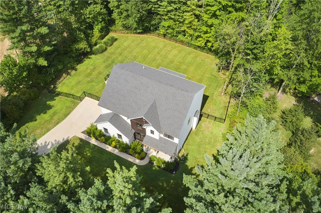 Aerial view of property and surrounding area