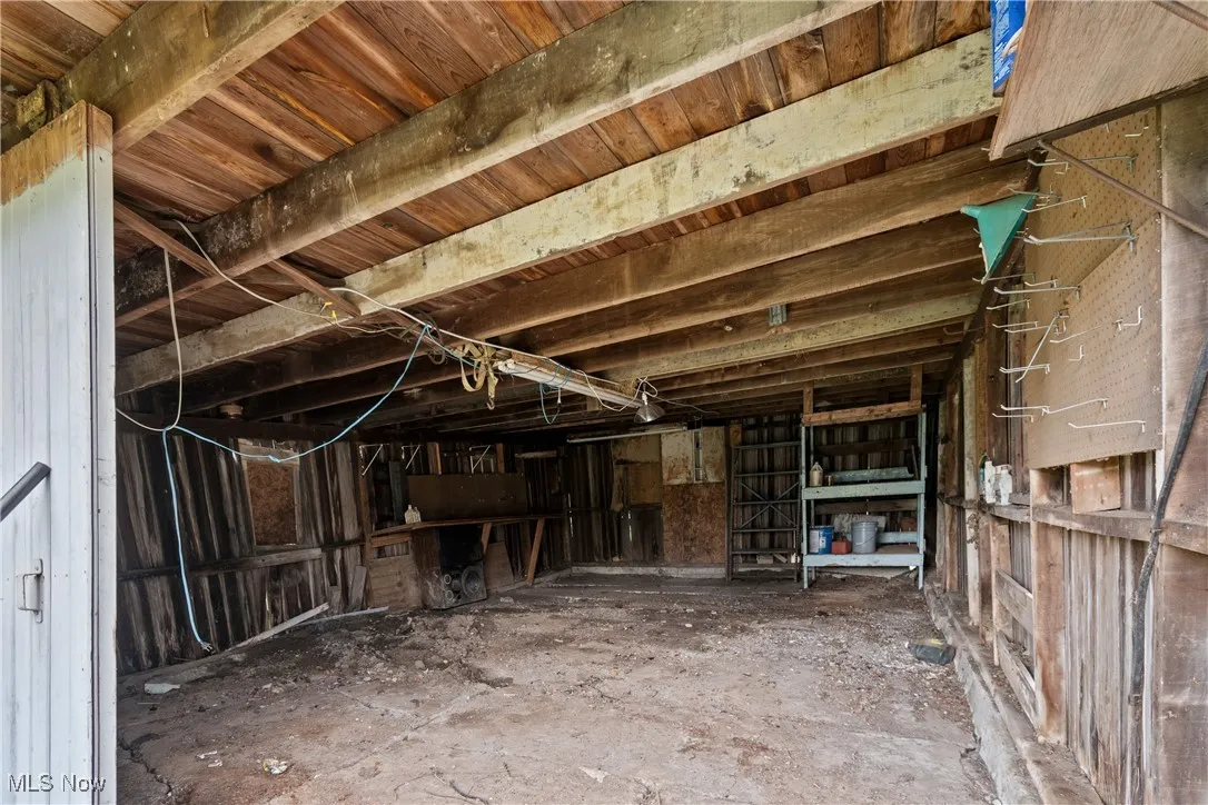 View of miscellaneous room