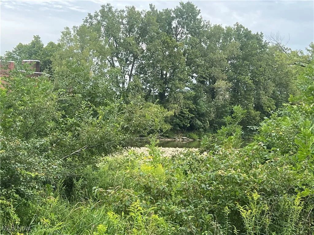 64 River Run Drive # J, Fremont, Ohio 43420,MLS Now Listing ID