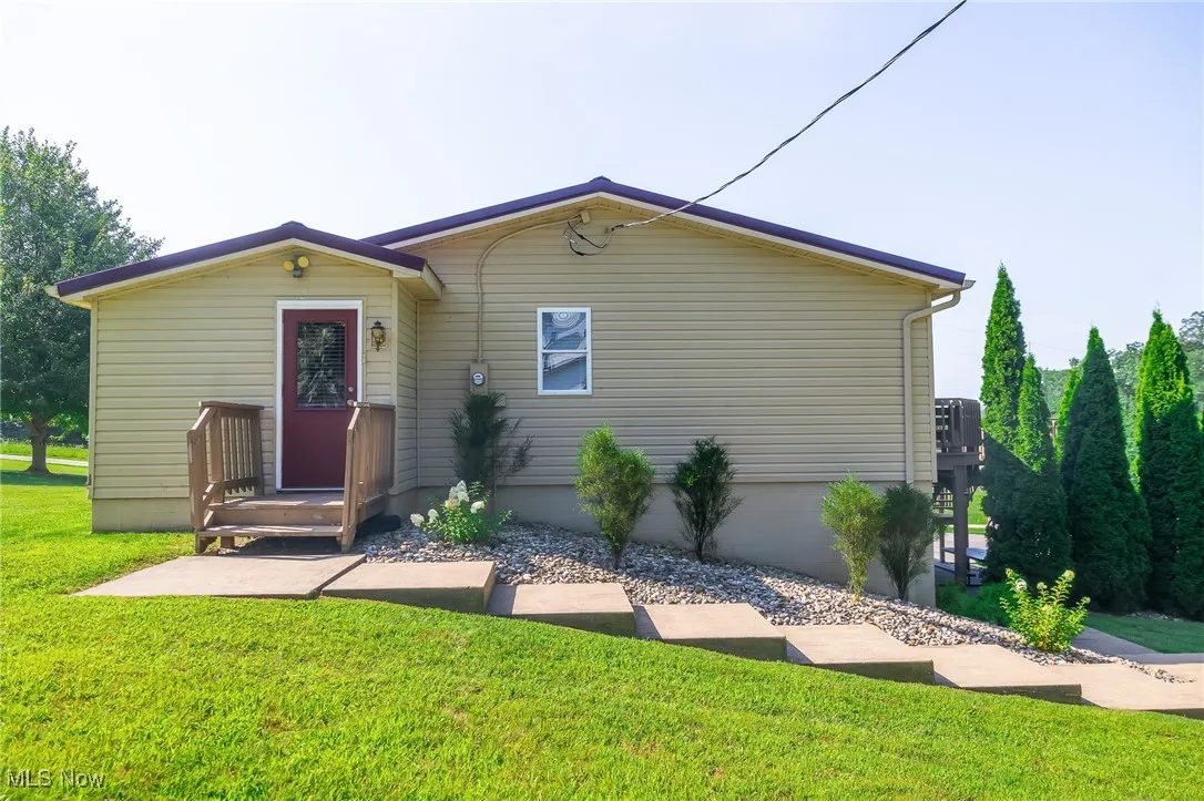 8710 Township Road 657, Dundee, Ohio 44624,MLS Now Listing ID