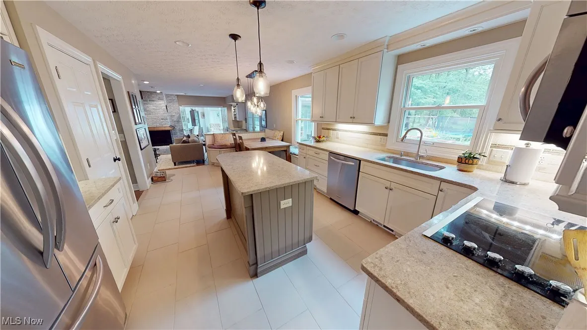 10233 Mayfield Road, Chesterland, Ohio 44026,MLS Now Listing ID