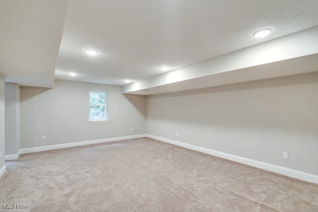 1176 Duncan Spur, Akron, Ohio 44333,MLS Now Listing ID