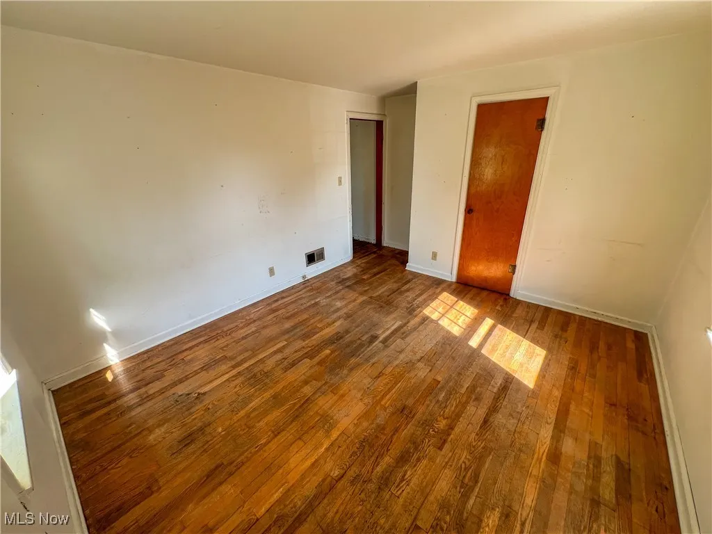 1075 Bacon Avenue, East Palestine, Ohio 44413,MLS Now Listing ID