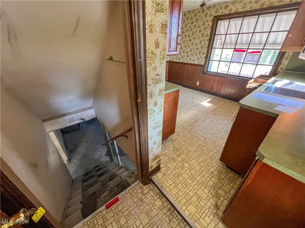 1075 Bacon Avenue, East Palestine, Ohio 44413,MLS Now Listing ID