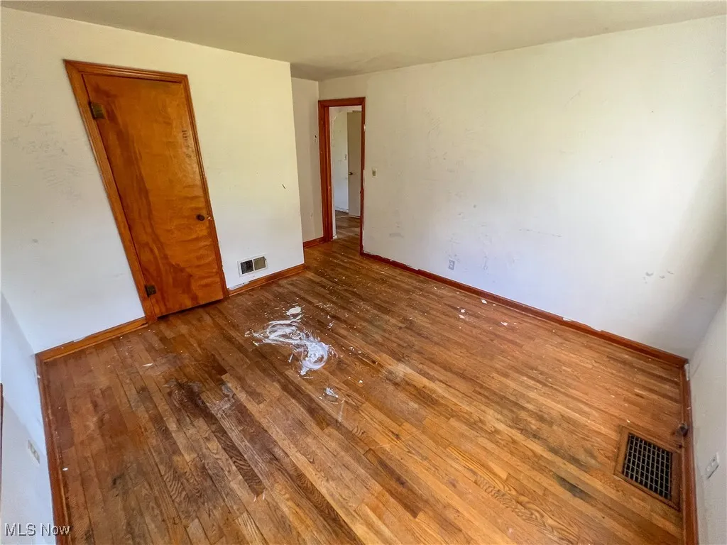 1075 Bacon Avenue, East Palestine, Ohio 44413,MLS Now Listing ID