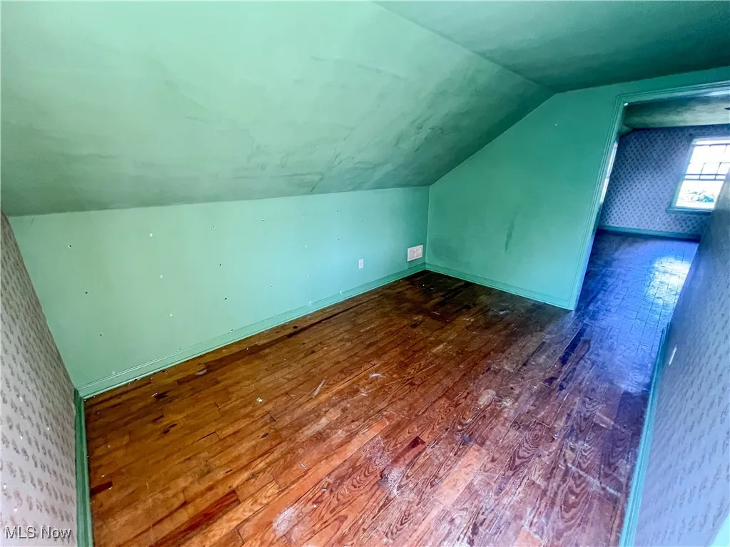 1075 Bacon Avenue, East Palestine, Ohio 44413,MLS Now Listing ID