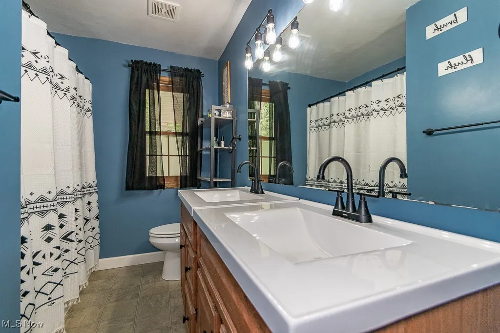 Full Bath