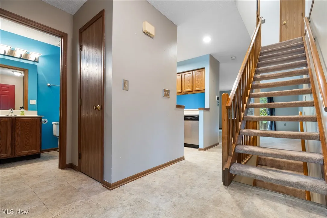 2418 Wrens Drive, Stow, Ohio 44224,MLS Now Listing ID