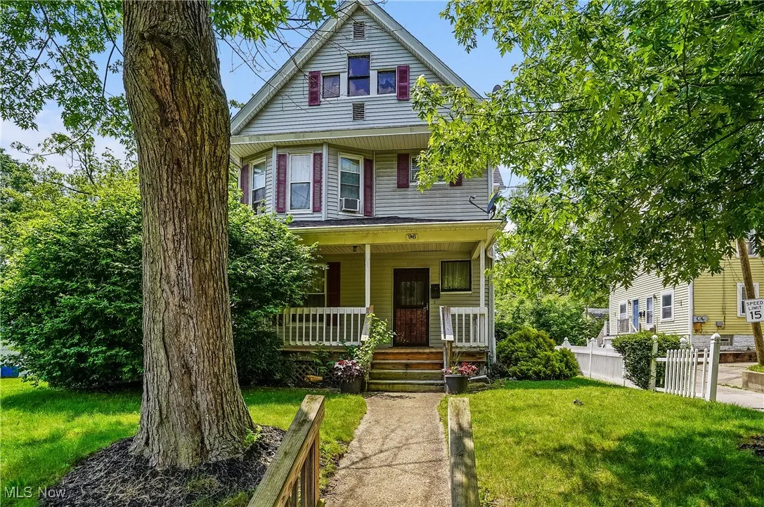 96 Gale St, Akron, OH 44302