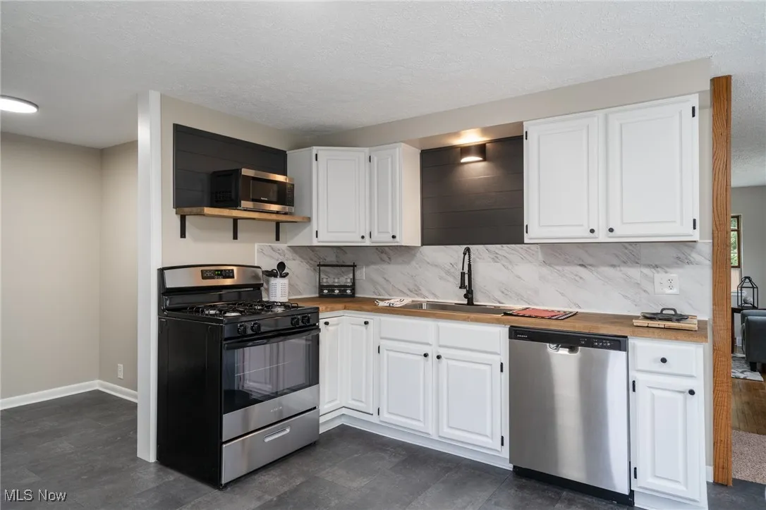 48304 State Route 113, Amherst, Ohio 44001,MLS Now Listing ID