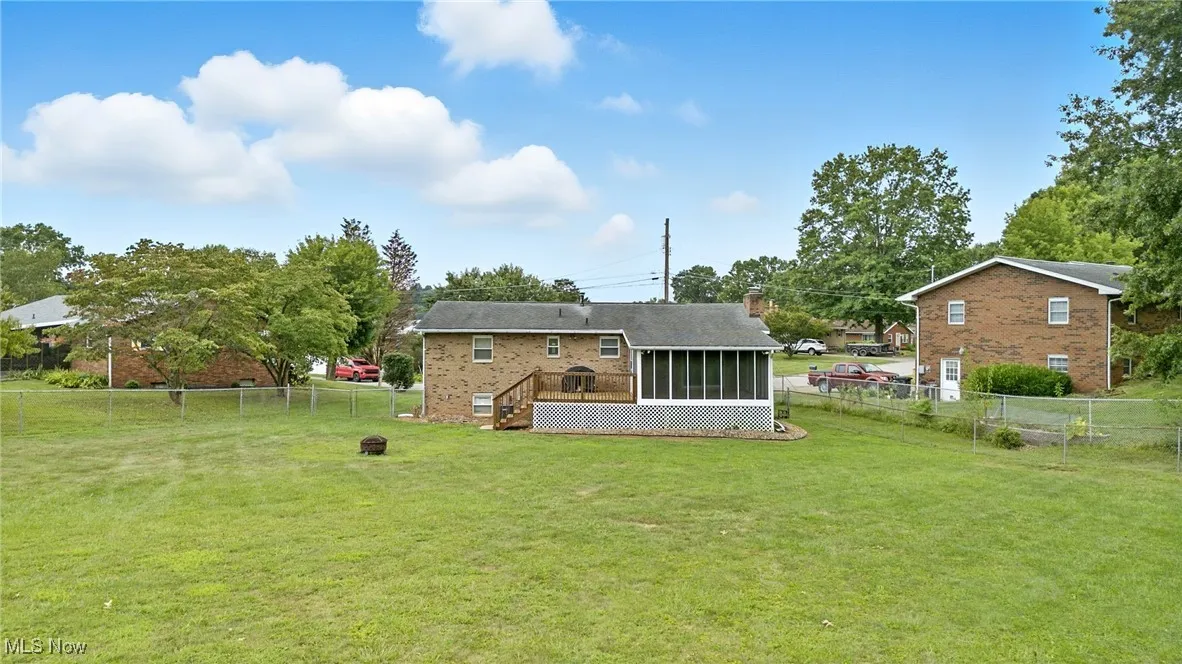 1665 LAKE HILLS Court, Parkersburg, West Virginia 26101,MLS Now Listing ID