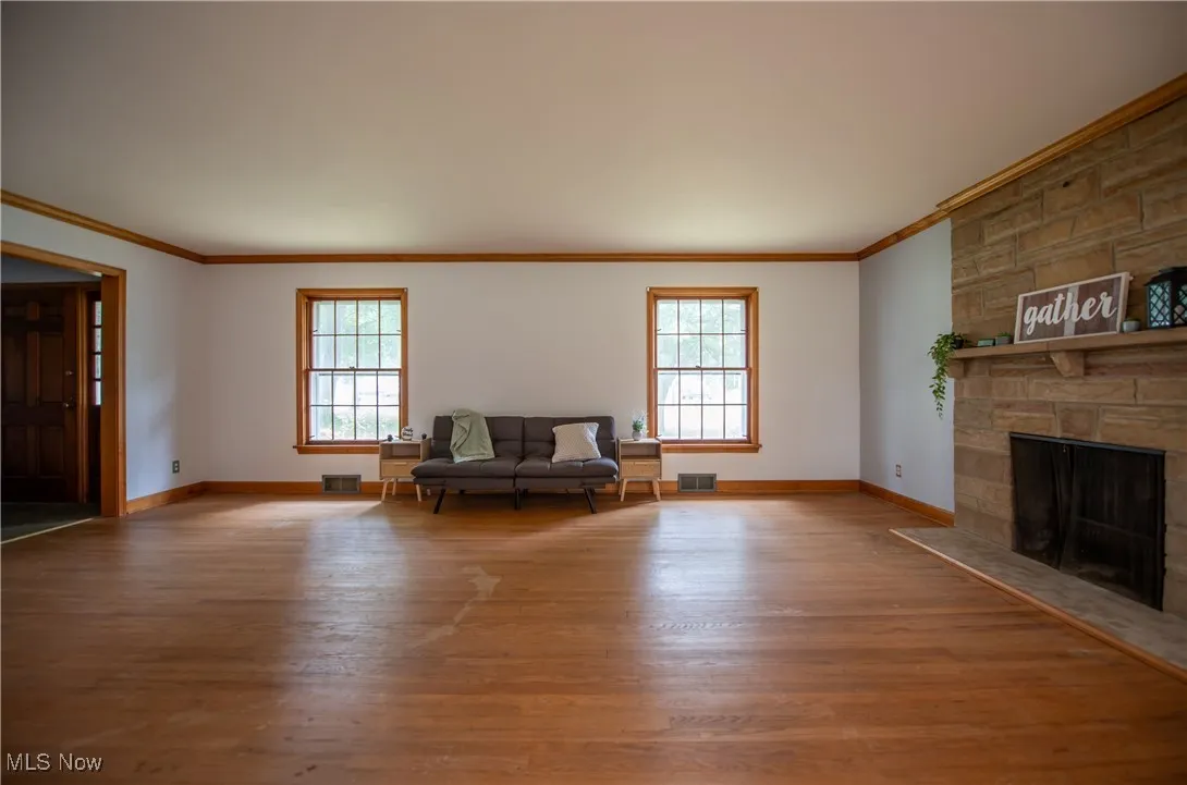 555 Park Street, Navarre, Ohio 44662,MLS Now Listing ID