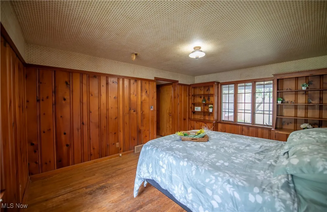 555 Park Street, Navarre, Ohio 44662,MLS Now Listing ID