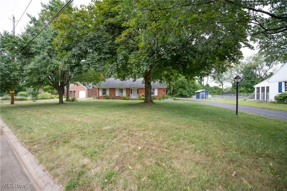 555 Park Street, Navarre, Ohio 44662,MLS Now Listing ID