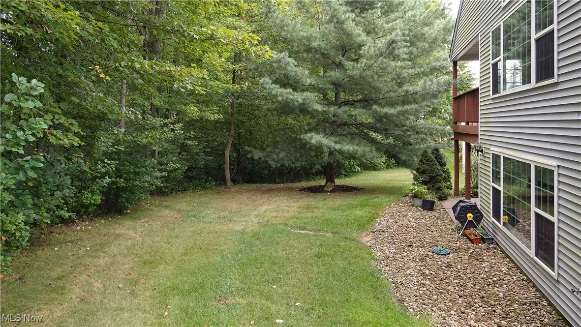 1064 Somerset Lane, Aurora, Ohio 44202,MLS Now Listing ID
