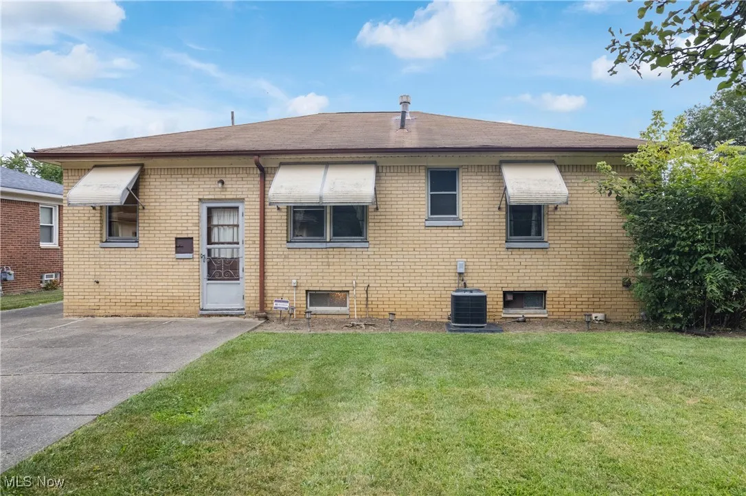 467 Karen Drive, Berea, Ohio 44017,MLS Now Listing ID