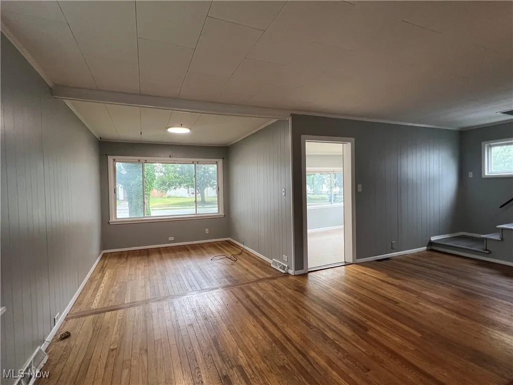 493 E 331st Street, Eastlake, Ohio 44095,MLS Now Listing ID