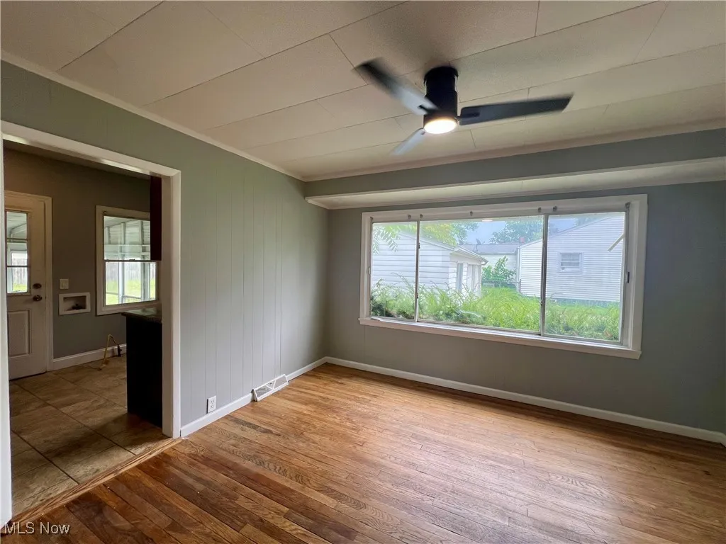 493 E 331st Street, Eastlake, Ohio 44095,MLS Now Listing ID