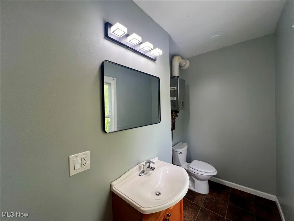 493 E 331st Street, Eastlake, Ohio 44095,MLS Now Listing ID