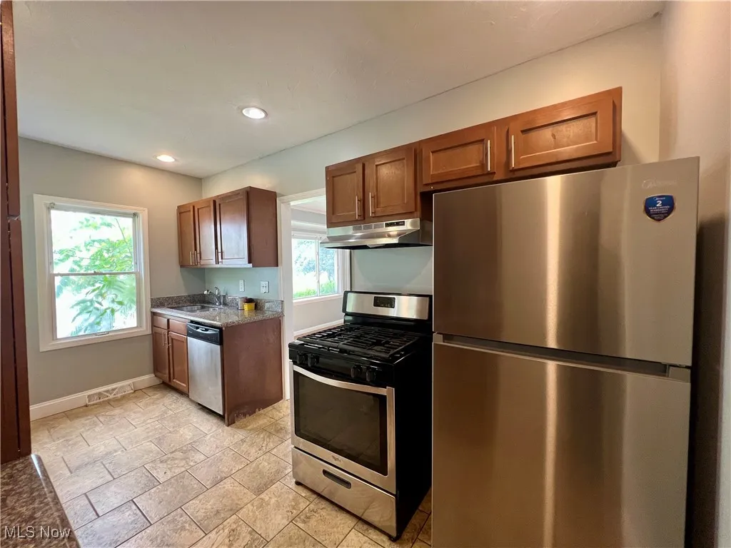 493 E 331st Street, Eastlake, Ohio 44095,MLS Now Listing ID