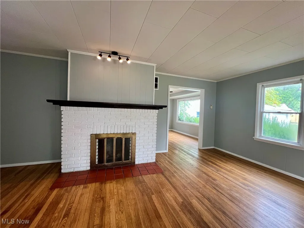 493 E 331st Street, Eastlake, Ohio 44095,MLS Now Listing ID